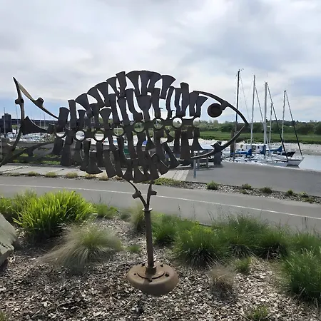 La Jolythalys Bord De 300m Hébergement de vacances *